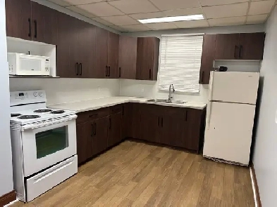 ,All Utilities include, 3 Beds, 1 Bath, in point Douglas Image# 1