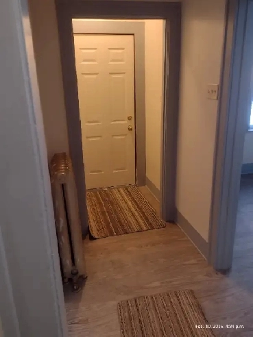 River Heights   2 BR bungalow for Rent near Wellington Cr. Image# 1