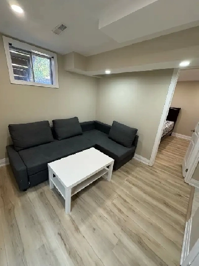 1 Bedroom basement for rent in Bradford, ON Image# 1