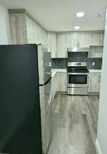 3Beds Basmt Suite $1400/M 40%util- available Today-Redstone NE Image# 1