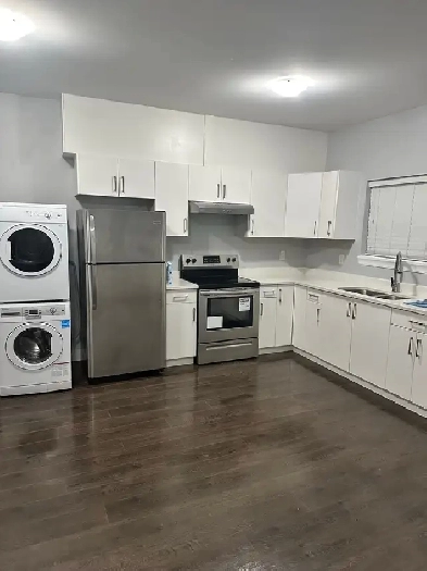 Lovely 2 Bedrooms Basement Suite-Surrey Image# 1
