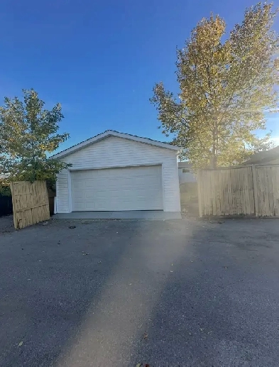 Whole Garage space for Rent (2.5 Car garage 440sq ft) Image# 1