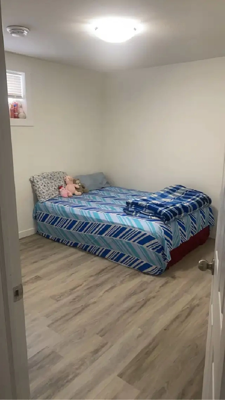 Private Room For Rent in Regina,SK - Room Rentals & Roommates