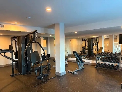 Modern & new with fully equipped gym, pets welcome Image# 1