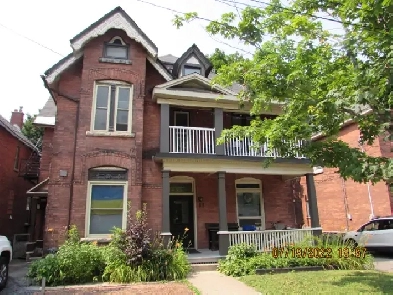 Glebe: Fifth at Bank - 1 bdrm April/May occupancy Image# 1