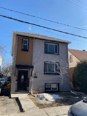 RENOVATED&nbsp.2 bedroom IN BEECHWOOD VILLAGE&nbsp.March  1st! Image# 1