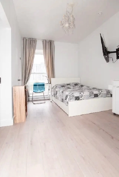 Studio - Downtown - All Included