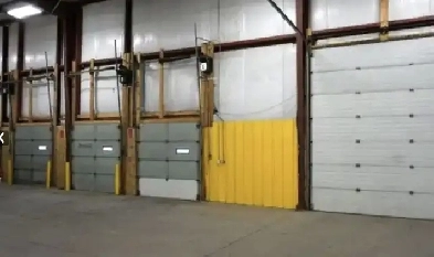 $11  WAREHOUSES EN LOCATION/FOR RENT MTL, ST-LAURENT, DORVAL Image# 1