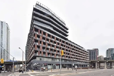 Boutique Style Condo Fort York/Waterfront Area, Great For Young Image# 1