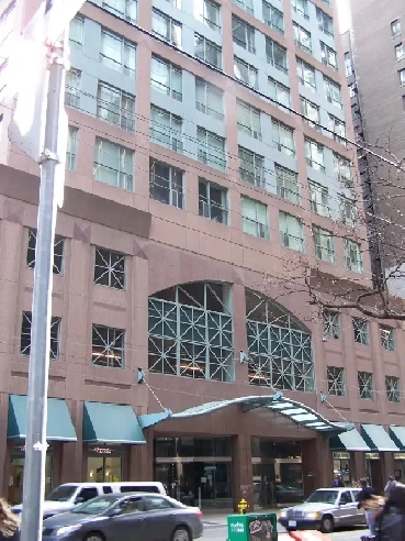 Bachelor at Young and King \ 7 King street East m5c3c6 Image# 1