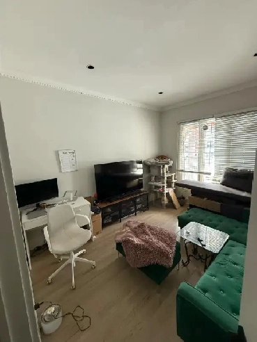 Spacious 2-Bed in Trinity | Parking  Utilities Inc! Image# 1