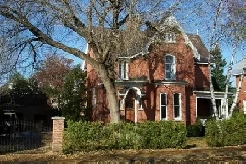 room available Sandy Hill March 1 Image# 1