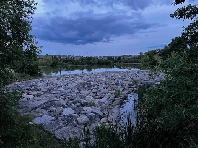 BEAUTIFUL ALL-INCLUSIVE FURNISHED BASEMENT ROOM. Image# 1