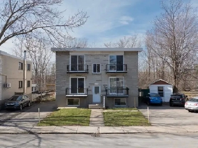 41/2 a Laval dispo 1 Juillet 25, internet, 2 statio, Loker inclu Image# 1