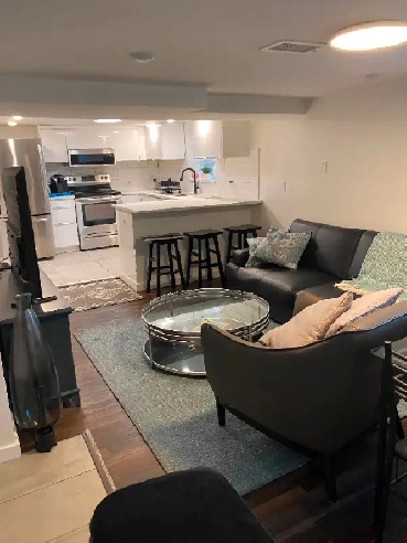 ROOM FOR RENT - WESTBORO/HINTENBURG AREA $1,175 Image# 1