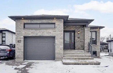 Appartement 5 ½ avec Garage et Cour à Louer–Saint-Jérôme Image# 1