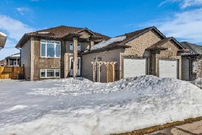 House for Sale in Warman Image# 1