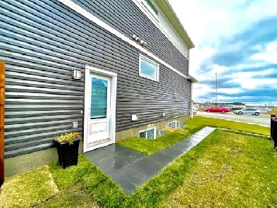 LEGAL BASEMENT SUIT FOR RENT