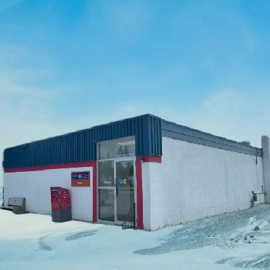 RARE INVESTMENT OPPORTUNITY IN TEULON, MB Image# 1
