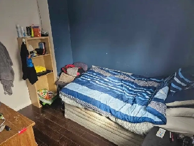 Rooms available in Kanata Lakes townhome Image# 1