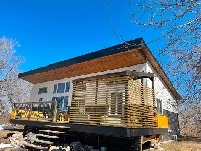 TO MOVE-MODERN HOUSE FOR SALE! Image# 1