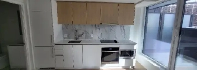 Westline Condos Yorkdale Shopping Centre York University