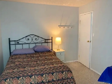 Furnished Room for Rent–May - Sept: Close to UofC Image# 1