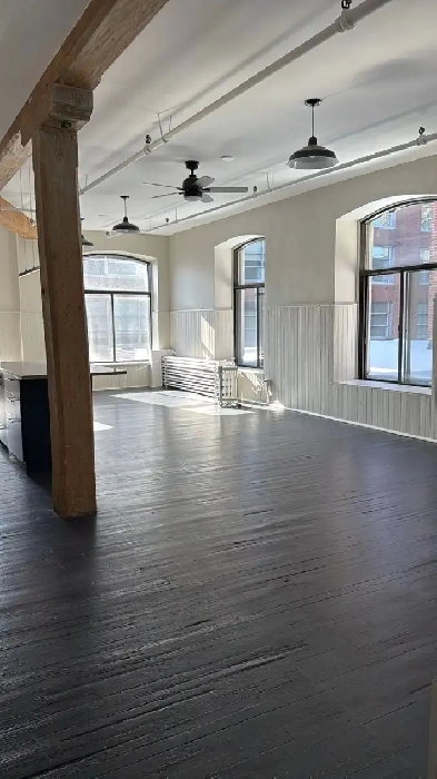 luxury loft in Old Montreal Image# 1