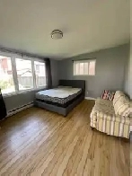 $1000/ room x 4 rooms available Image# 1