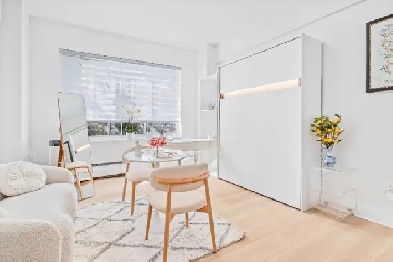 Explore Downtown Montreal  at 1900 avenue Lincoln Image# 1