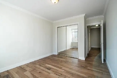 1 Bedroom Apartment for Rent - 2035 Barclay Street Image# 1