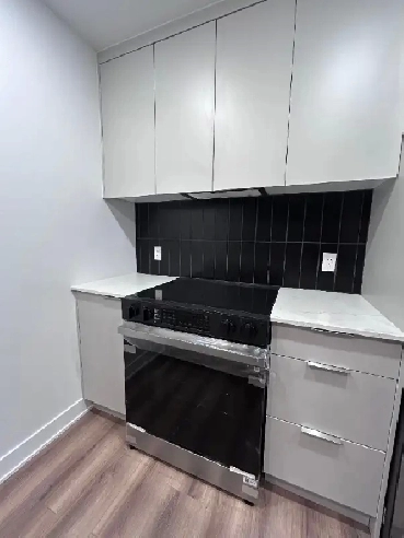 Condo for rent Image# 1