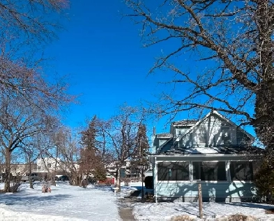 House for Sale - Beausejour Image# 1