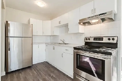 Apartments with In Suite Laundry - Poplar Grove - Townhome for R Image# 1