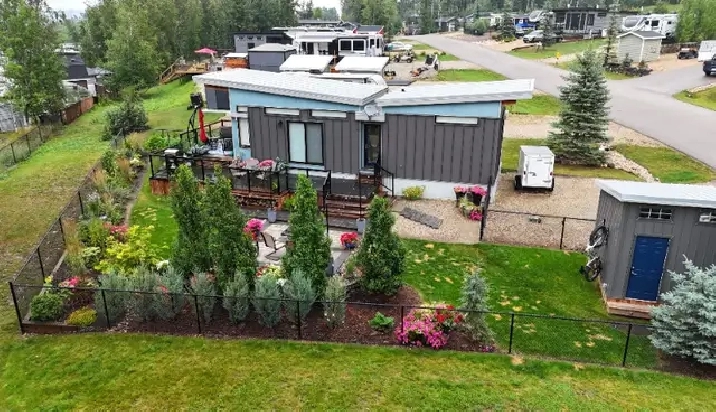 47 Sunset Shores (53509 Rge Rd 60) in Lake Isle Gated Community in Edmonton,AB - Houses for Sale