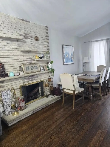 Main floor - Brimley and Ellesmere - For rent Image# 1