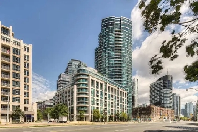 Stunning 2 Bed 2 Bath Condo - Lakeshore/Bathurst Image# 1