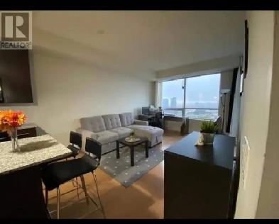 1 Bedroom plus Den with Locker and Parking for rent Image# 1