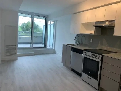 Condo near Yorkdale Subway shopping mall at Varna Dr Image# 3