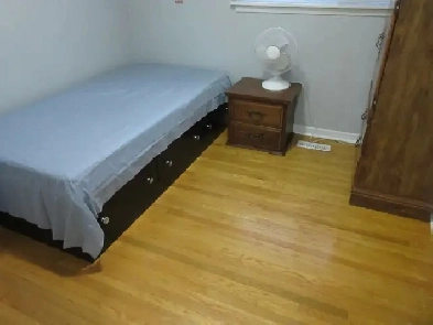 ROOM FOR RENT - FOR FEMALE Image# 3