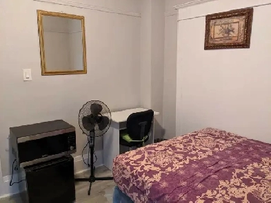 ★★★Fully Furnished Rooms for Rent in Downtown Toronto. No lease★