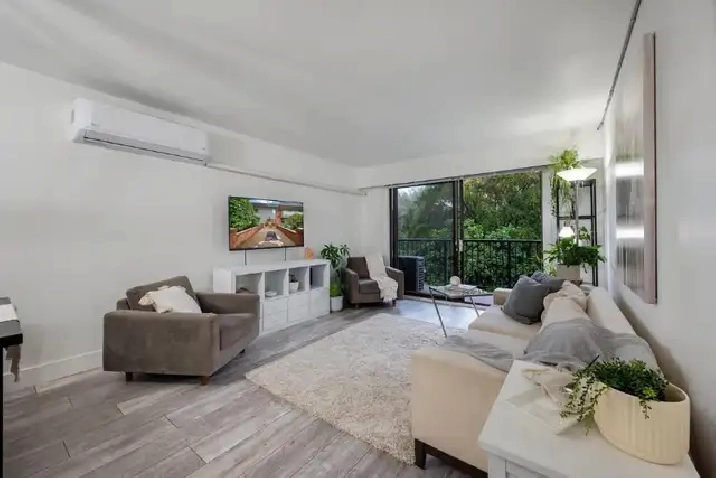 Beautiful 2 bedrooms in Victoria Drive - Fraserview in Vancouver,BC - Apartments & Condos for Rent