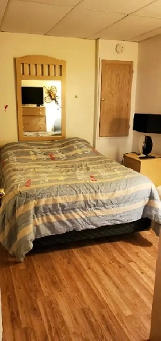 Chambre à louer sous-sol maison en colocation Image# 5