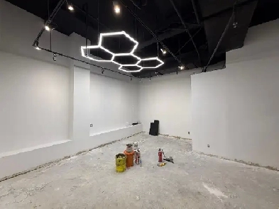 Prime Retail Space For Rent In the Heart of Toronto