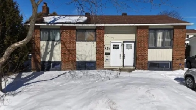 2-Bedroom, 1-Bath Basement Apartment at 325 Amiens St, Orléans Image# 1