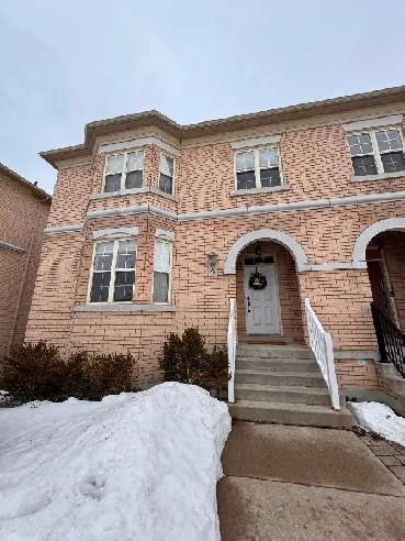 SEMI-DETACHED HOUSE FOR RENT | MARKHAM Image# 1