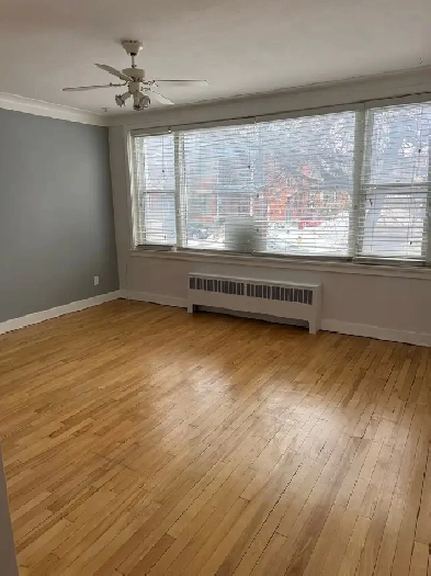 2 Bedroom Apartment near OttawaU Image# 1