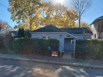 2 Bedroom Bungalow for Rent Image# 1