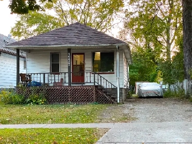 House for Sale by Owner Image# 1