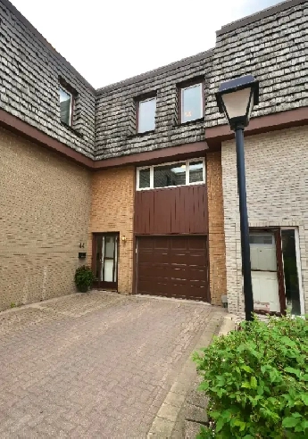 Beautiful Condo in Westwood Image# 1